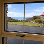 4 Bedroom House By Travel Lets Homes With Beautiful Ocean View *