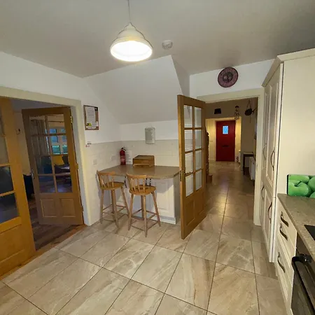 4 Bedroom House By Travel Lets Homes With Beautiful Ocean View *
